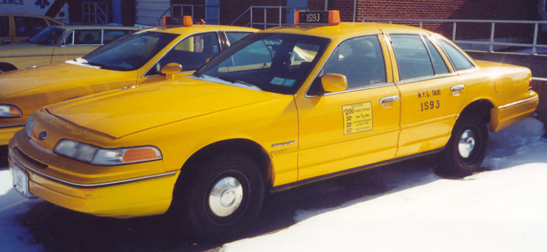 1993-1994 Ford Crown Victoria vintage NYC yellow cab