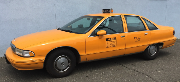 1991-1992 Chevrolet Caprice NYC taxi picture car for rent