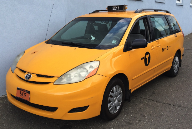 Toyota Sienna minivan NYC yellow taxi for movie and TV rental